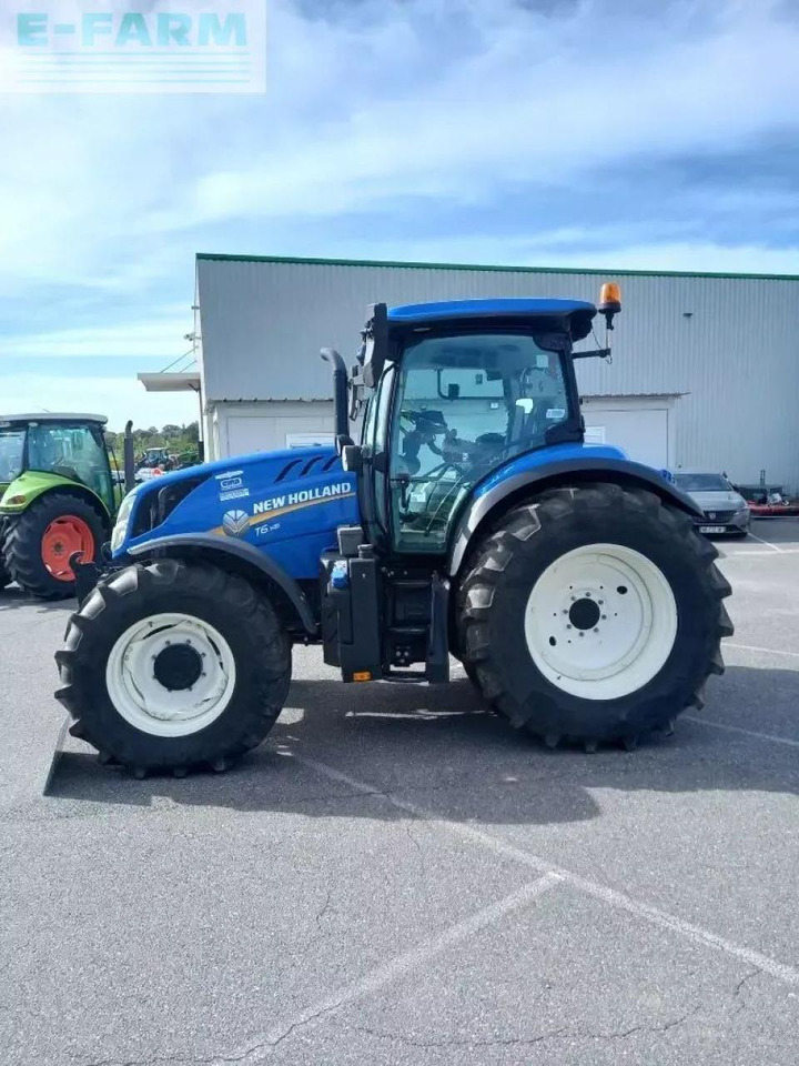New Holland t6.145 - Traktors: foto 5 New Holland t6.145 - Traktors: foto 5