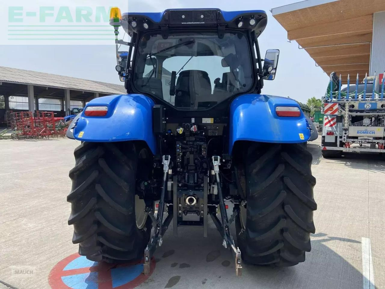 Traktors New Holland t6.145 stage v: foto 6 Traktors New Holland t6.145 stage v: foto 6