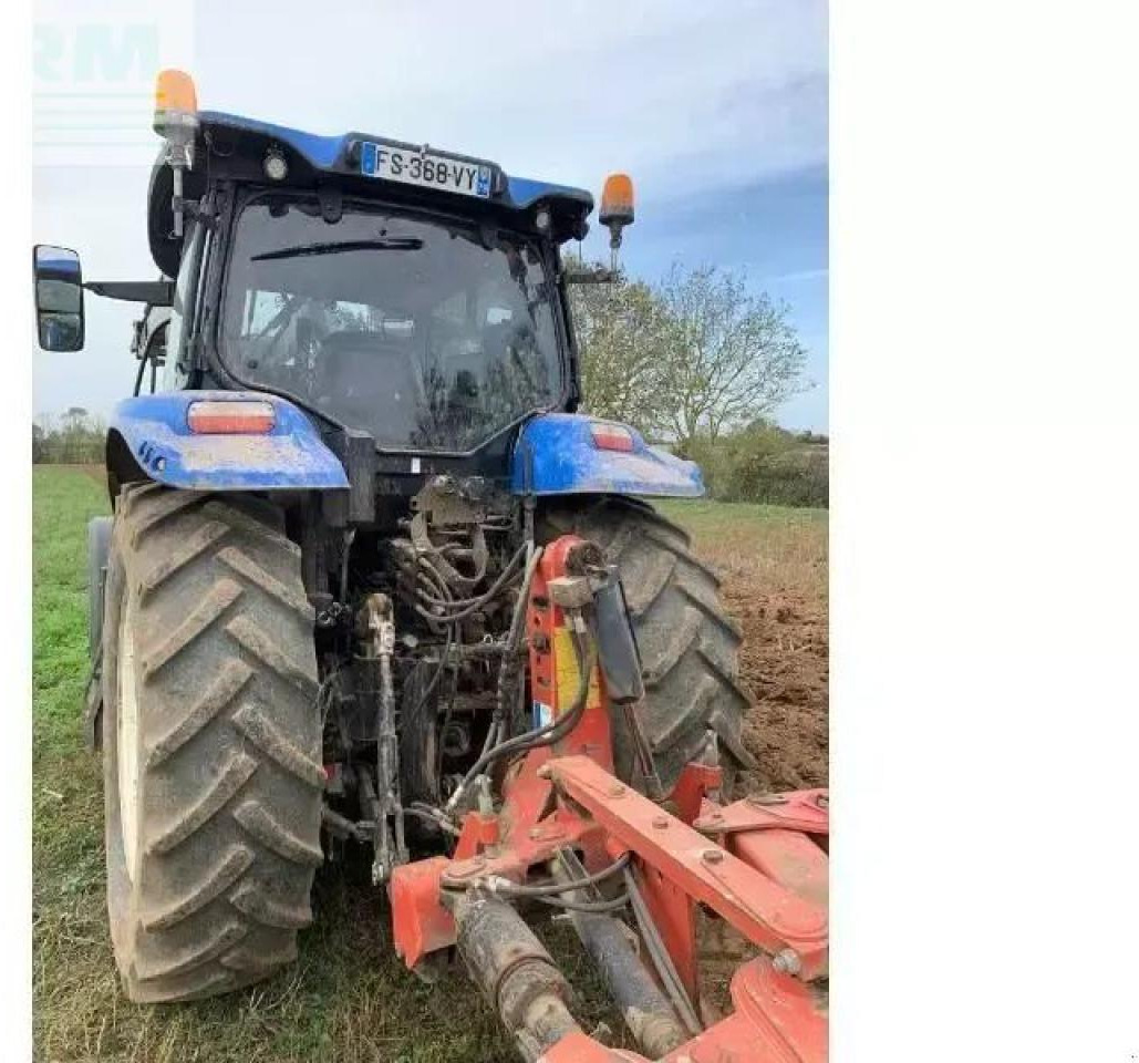 New Holland t6-155ac - Traktors: foto 5 New Holland t6-155ac - Traktors: foto 5
