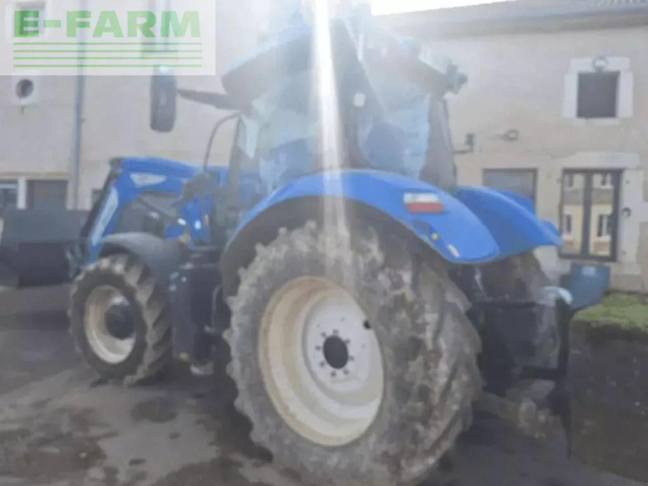 New Holland t6.160 - Traktors: foto 3 New Holland t6.160 - Traktors: foto 3