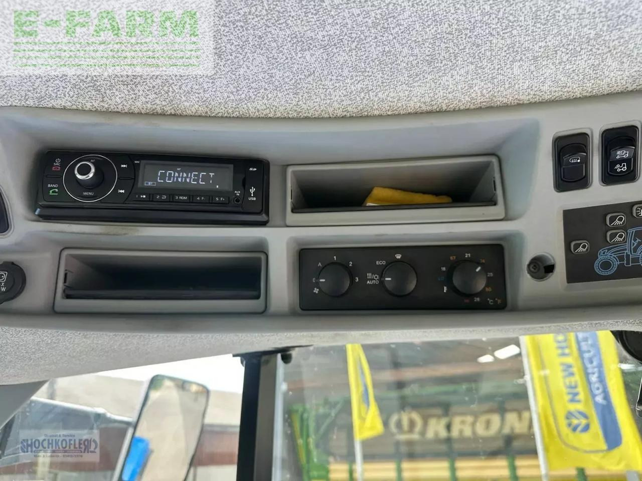 Traktors New Holland t6.175 dynamic command (stage v): foto 6 Traktors New Holland t6.175 dynamic command (stage v): foto 6