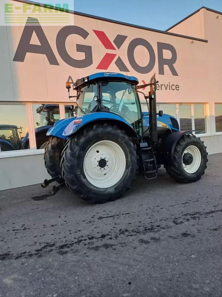 New Holland t6090 range & power command - Traktors: foto 3 New Holland t6090 range & power command - Traktors: foto 3