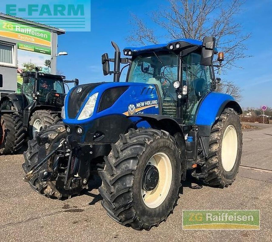 New Holland t7.175 - Traktors: foto 4 New Holland t7.175 - Traktors: foto 4
