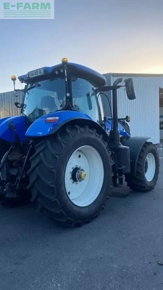 New Holland t7.195s pc s5 S - Traktors: foto 3 New Holland t7.195s pc s5 S - Traktors: foto 3