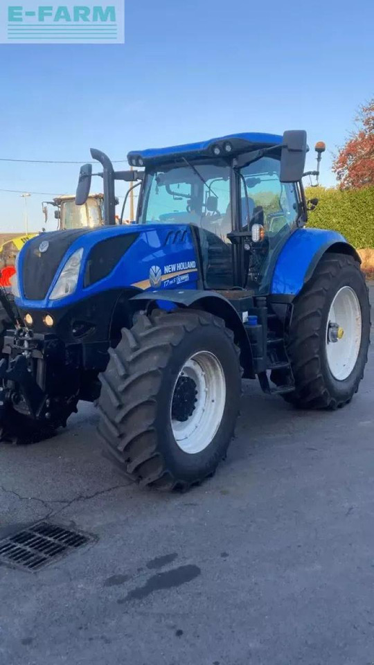 New Holland t7.195s pc s5 S - Traktors: foto 1 New Holland t7.195s pc s5 S - Traktors: foto 1
