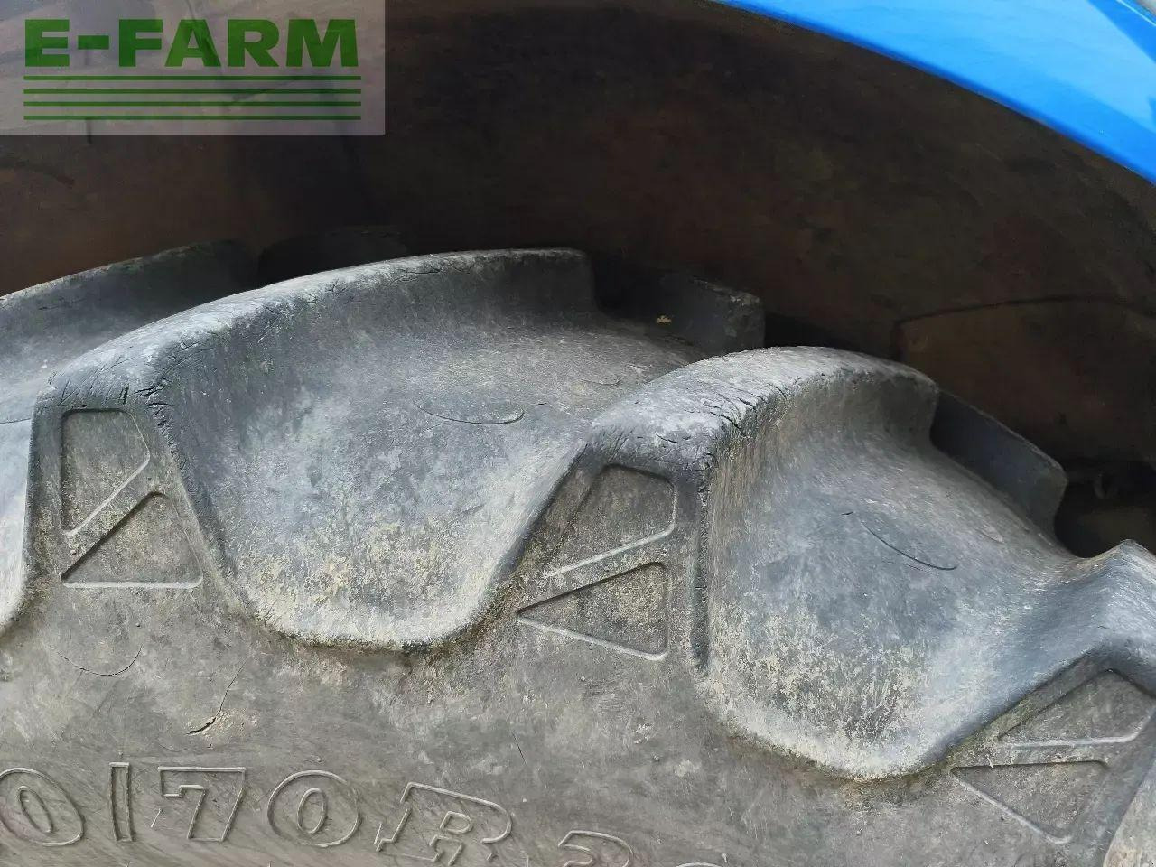 New Holland t7.200 ac - Traktors: foto 4 New Holland t7.200 ac - Traktors: foto 4