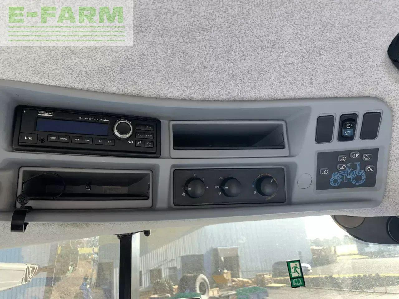 New Holland t7.215s pc s5 S - Traktors: foto 5 New Holland t7.215s pc s5 S - Traktors: foto 5