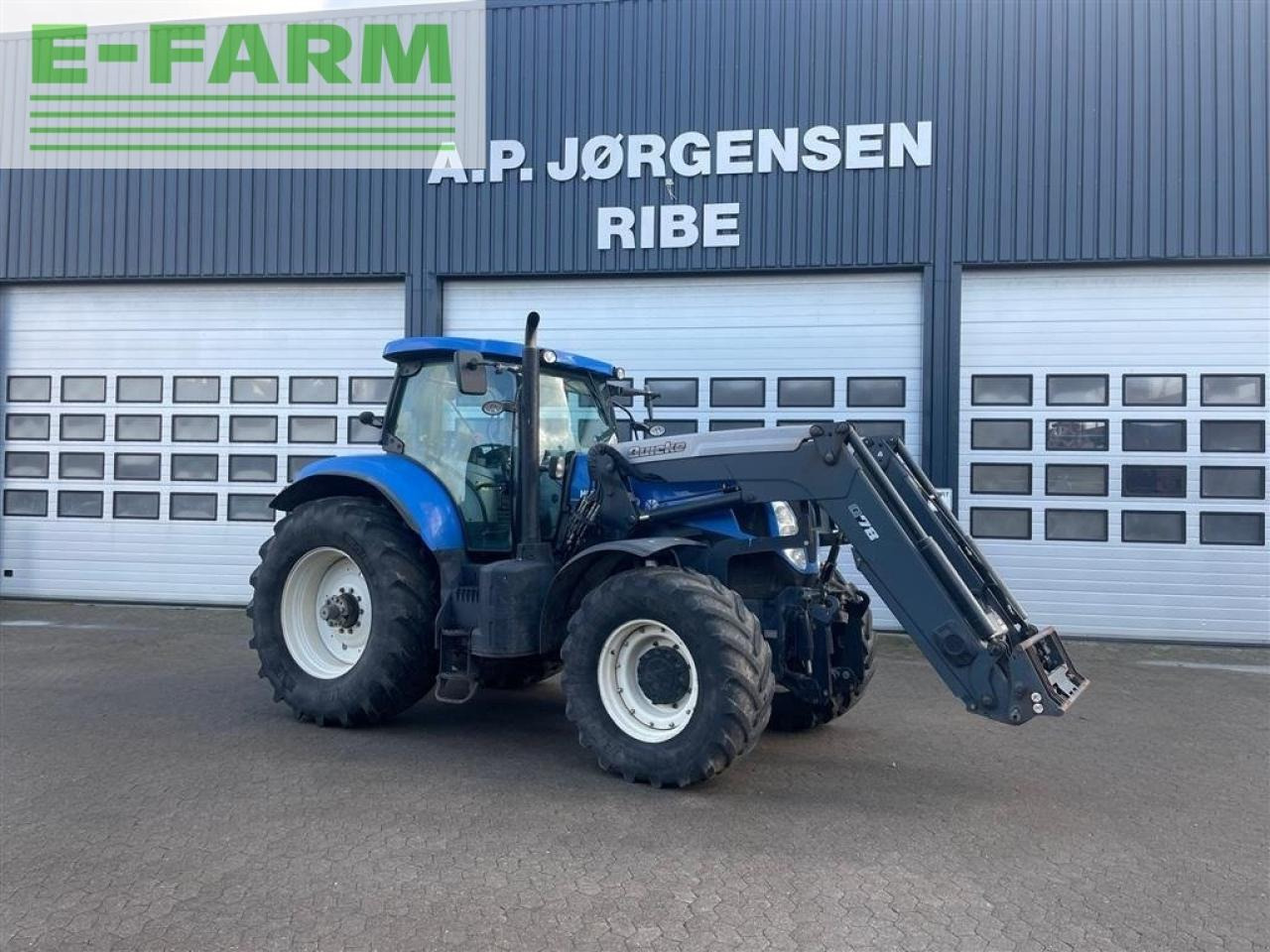 New Holland t7.220 med alø frontlæsser - Traktors: foto 1 New Holland t7.220 med alø frontlæsser - Traktors: foto 1