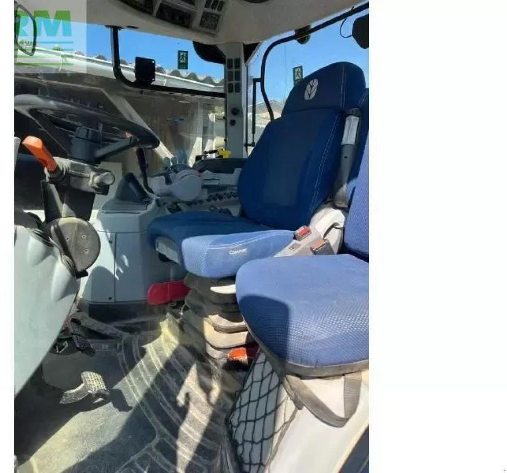 Traktors New Holland t7-230pc: foto 9