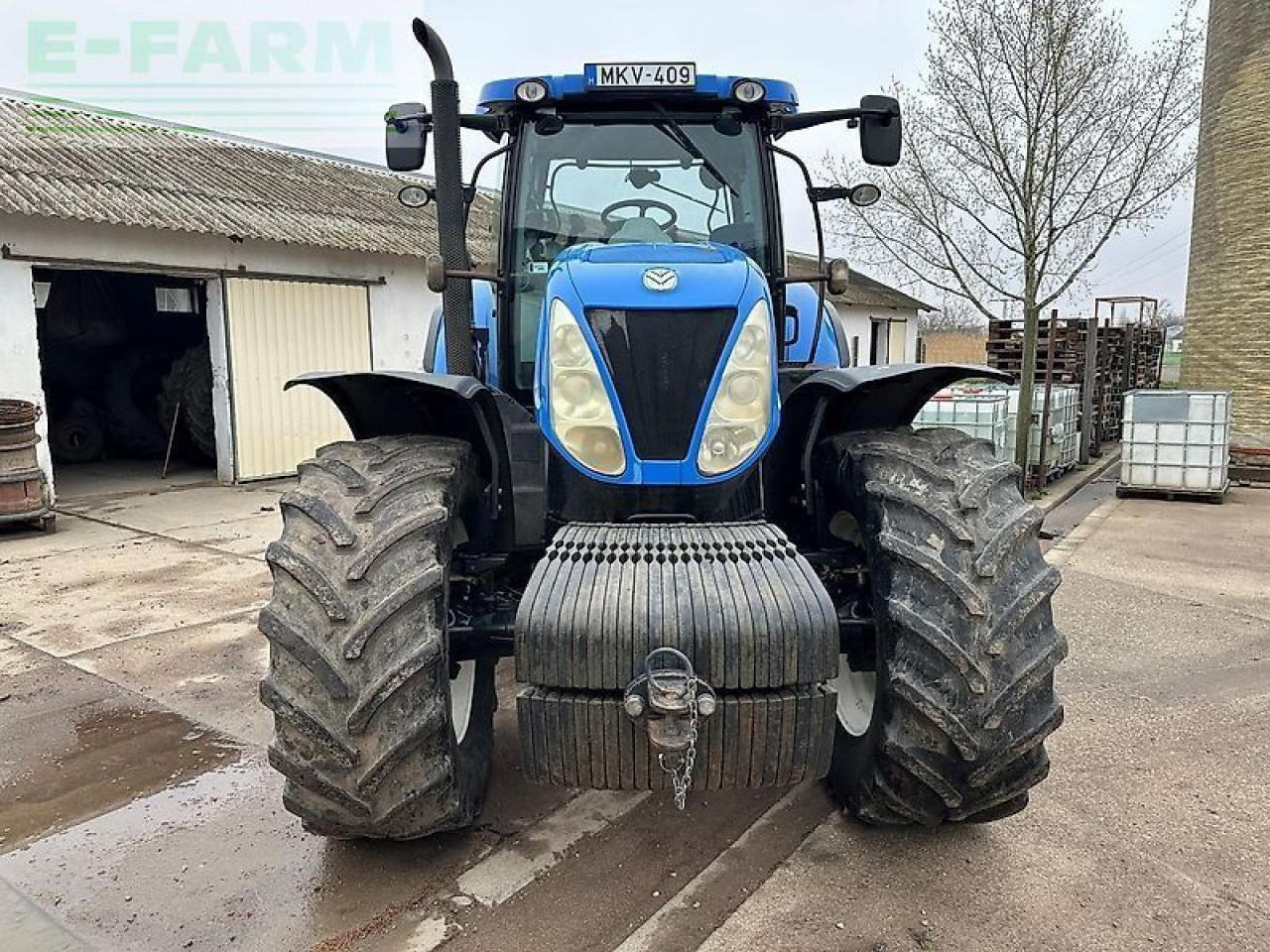 New Holland t7.270 - Traktors: foto 2 New Holland t7.270 - Traktors: foto 2