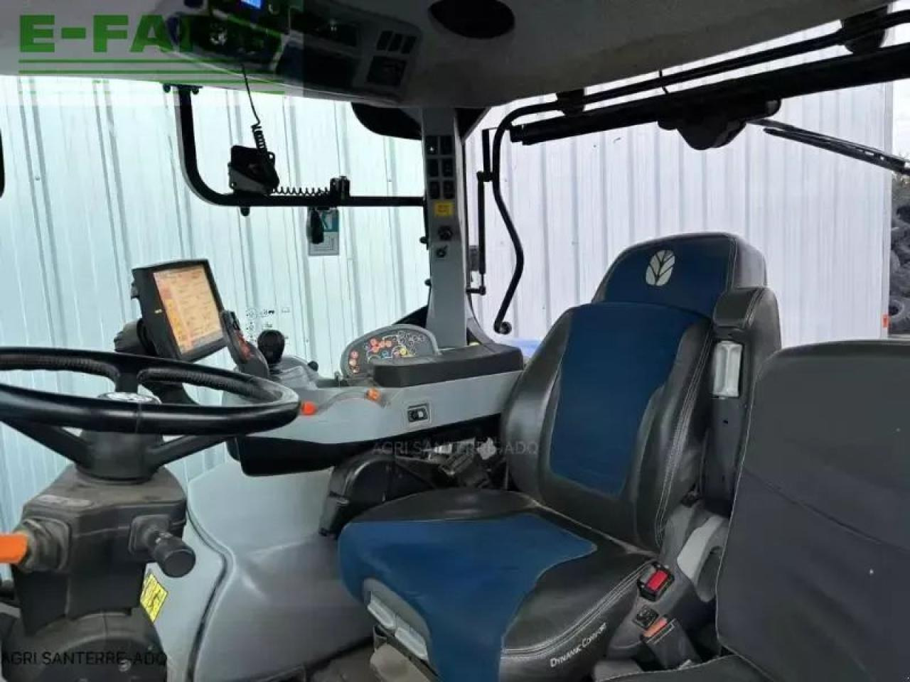 New Holland t7.315 - Traktors: foto 5 New Holland t7.315 - Traktors: foto 5