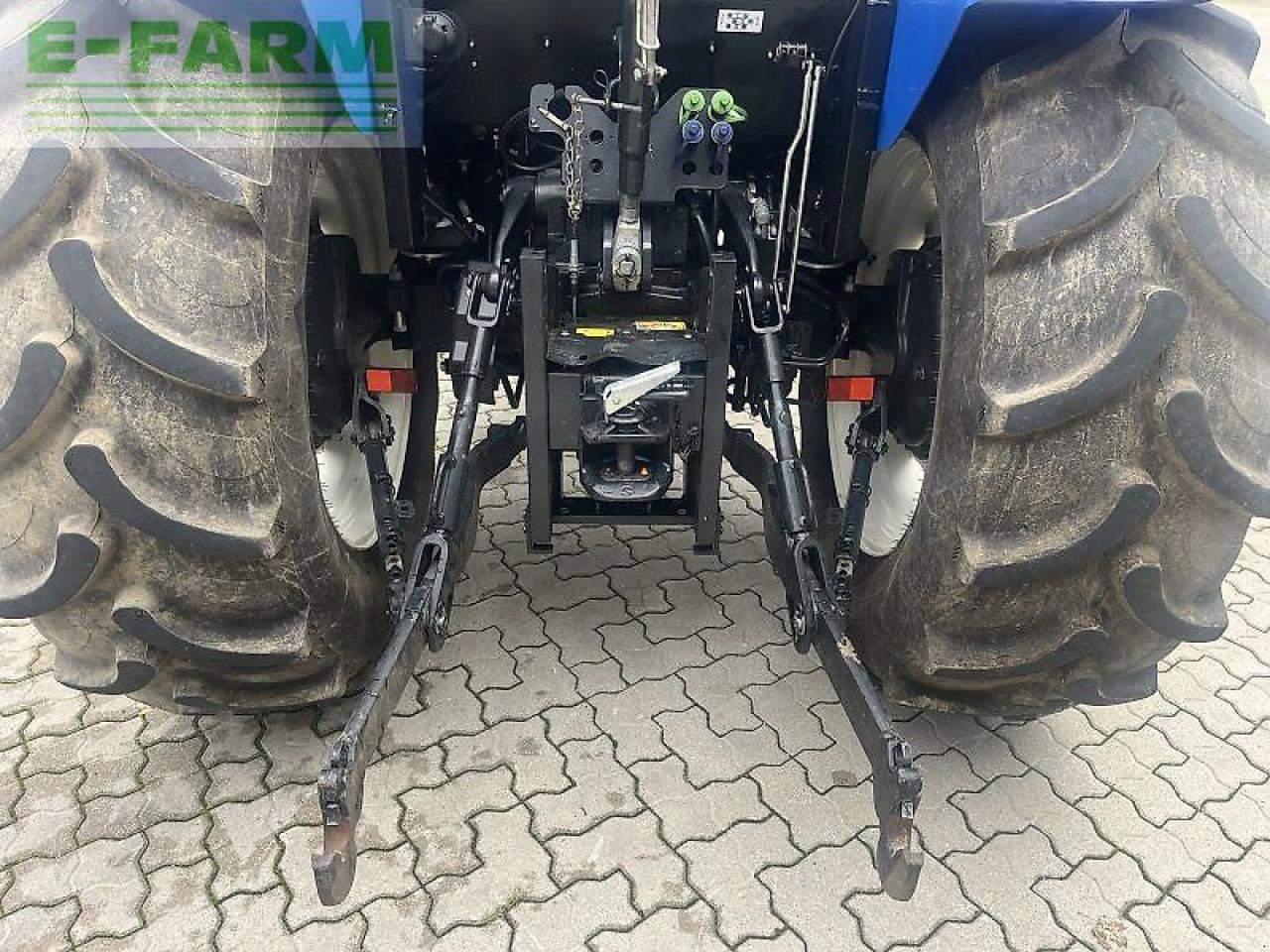 New Holland td 5.85 - Traktors: foto 5 New Holland td 5.85 - Traktors: foto 5