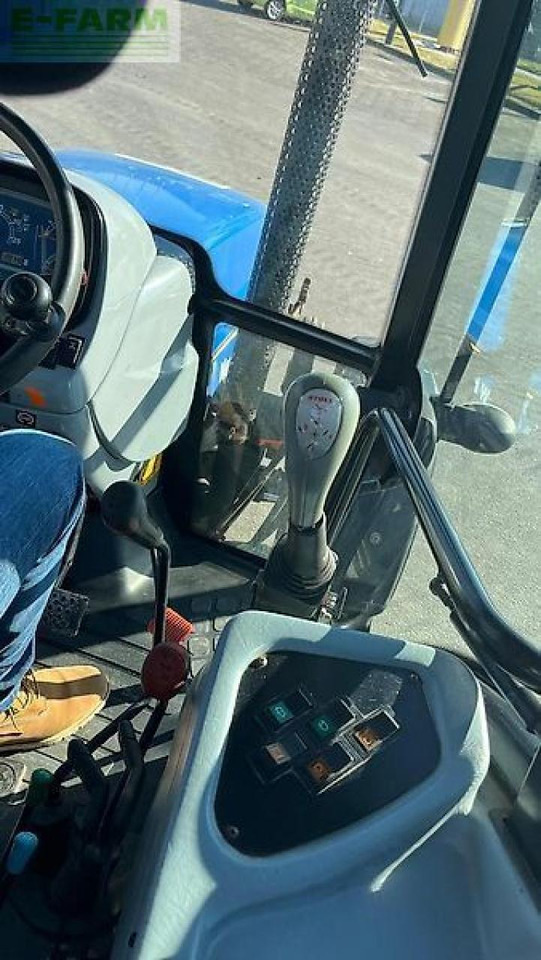 New Holland td 5010 traktor 2075 bh allrad - Traktors: foto 3 New Holland td 5010 traktor 2075 bh allrad - Traktors: foto 3