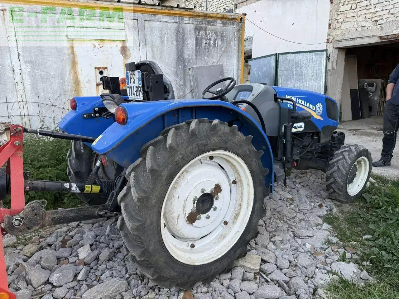 New Holland td3.50 - Traktors: foto 3 New Holland td3.50 - Traktors: foto 3