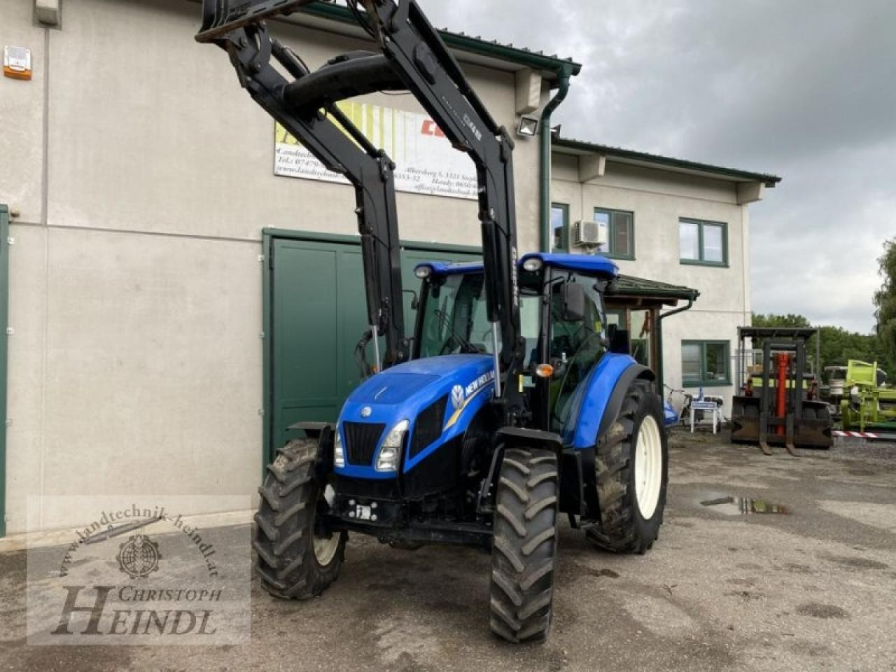 New Holland td5.85 - Traktors: foto 3 New Holland td5.85 - Traktors: foto 3