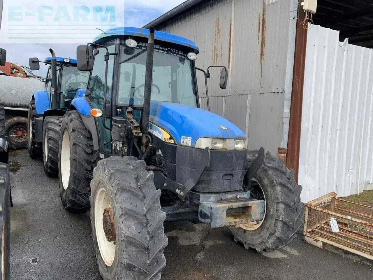 New Holland td5040 - Traktors: foto 2 New Holland td5040 - Traktors: foto 2