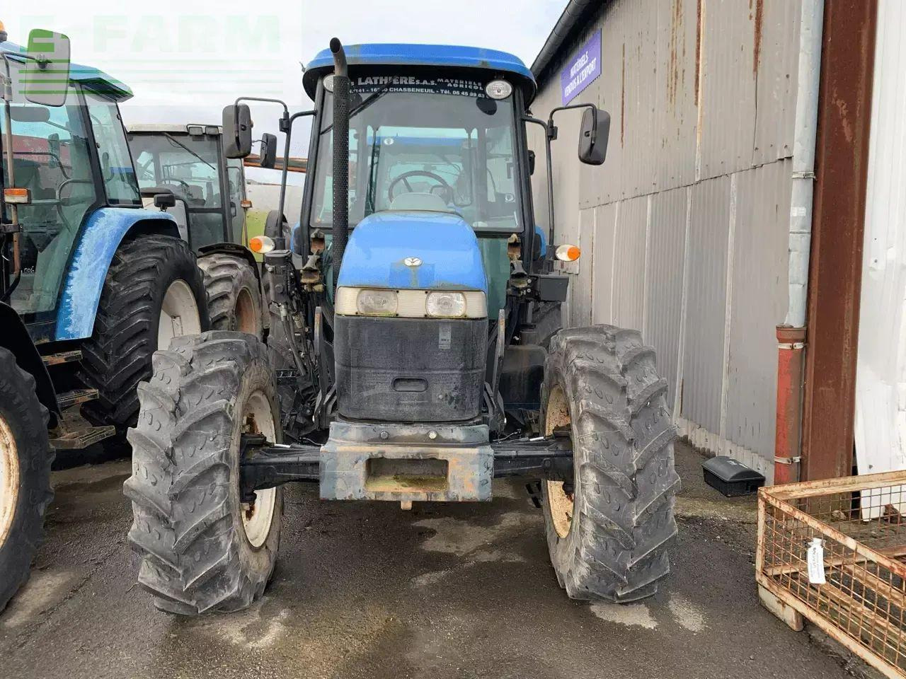 New Holland td5040 - Traktors: foto 5 New Holland td5040 - Traktors: foto 5