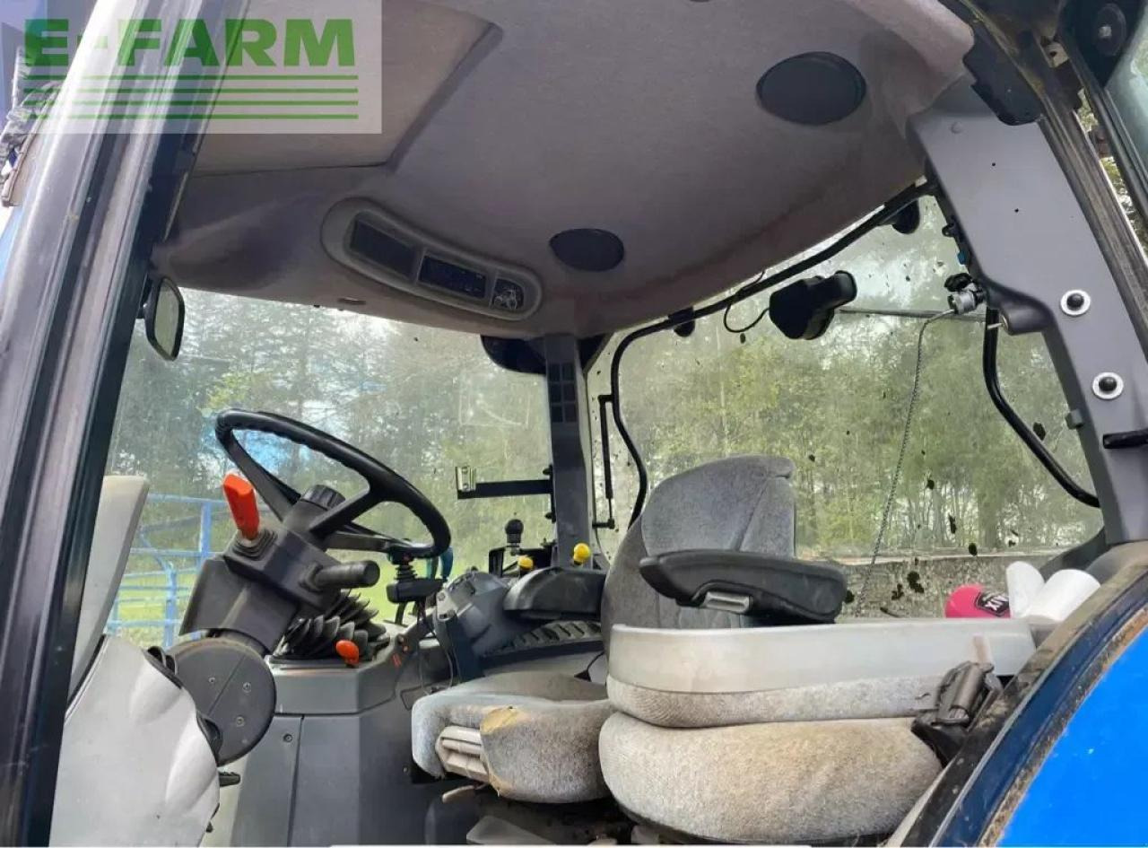 New Holland ts 100 a - Traktors: foto 5 New Holland ts 100 a - Traktors: foto 5