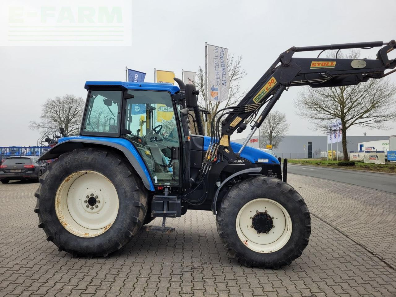 New Holland ts115 / ts 115 - Traktors: foto 3 New Holland ts115 / ts 115 - Traktors: foto 3