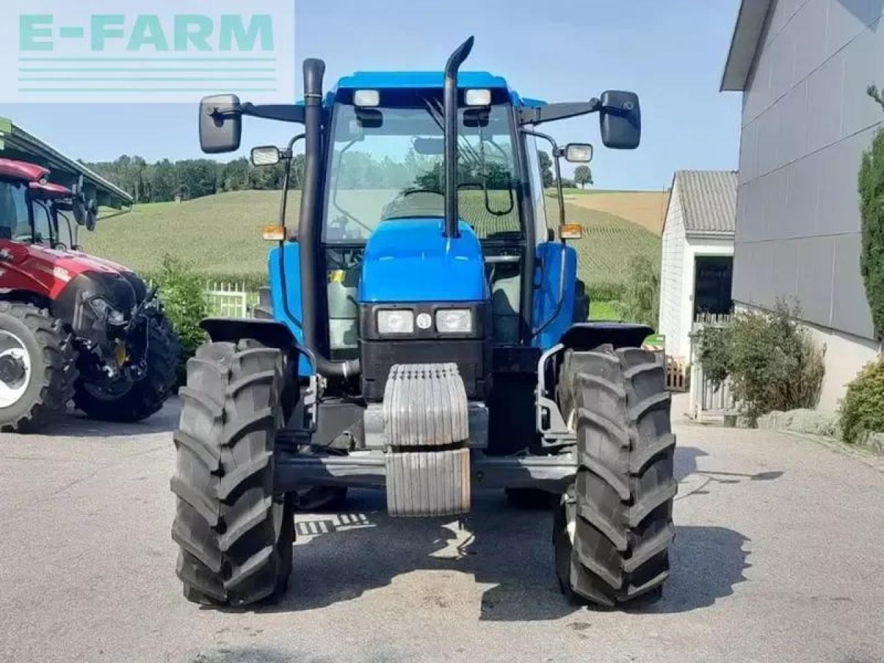 New Holland ts90 - Traktors: foto 2 New Holland ts90 - Traktors: foto 2