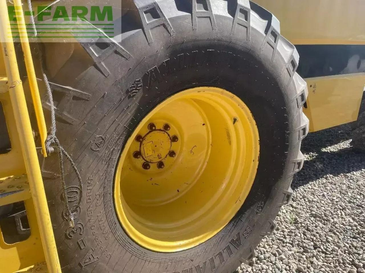 Labības kombains New Holland tx 66: foto 6