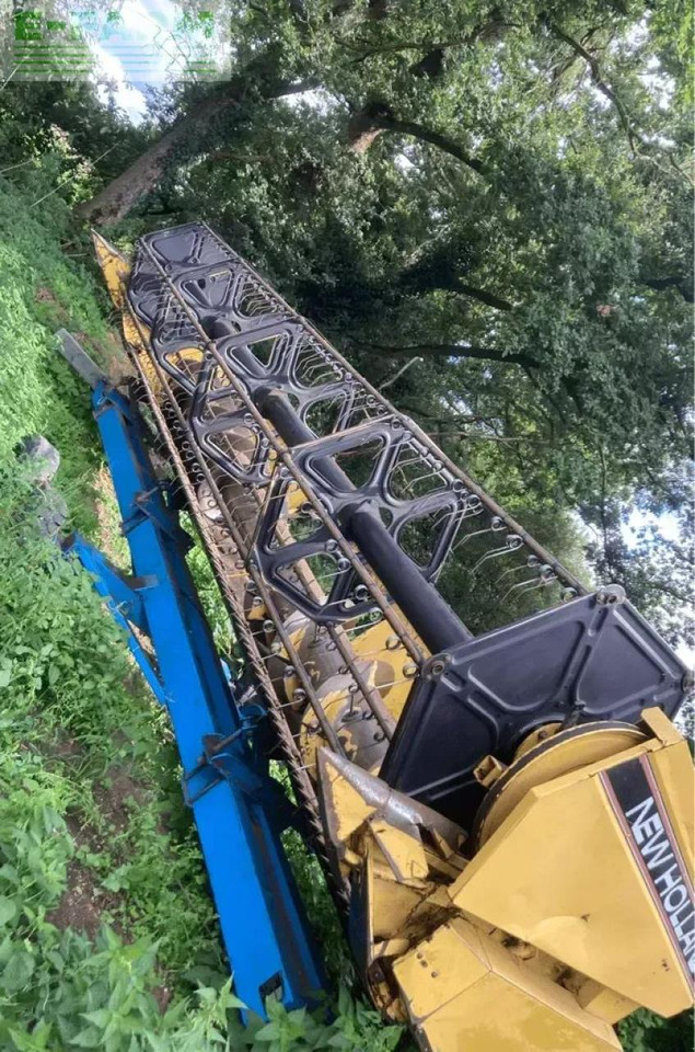 New Holland tx66 sl - Labības kombains: foto 5 New Holland tx66 sl - Labības kombains: foto 5