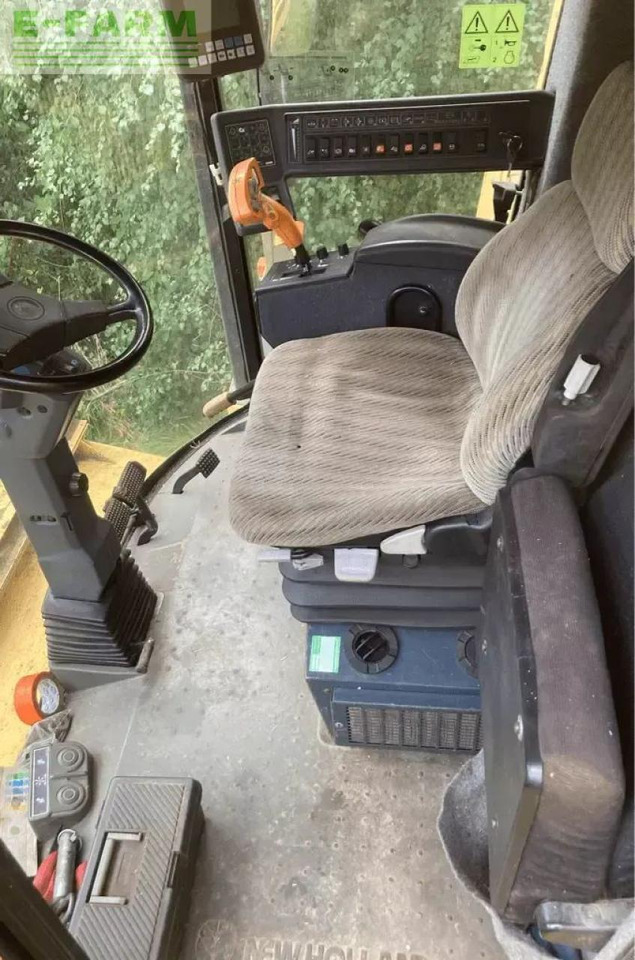 New Holland tx66 sl - Labības kombains: foto 4 New Holland tx66 sl - Labības kombains: foto 4