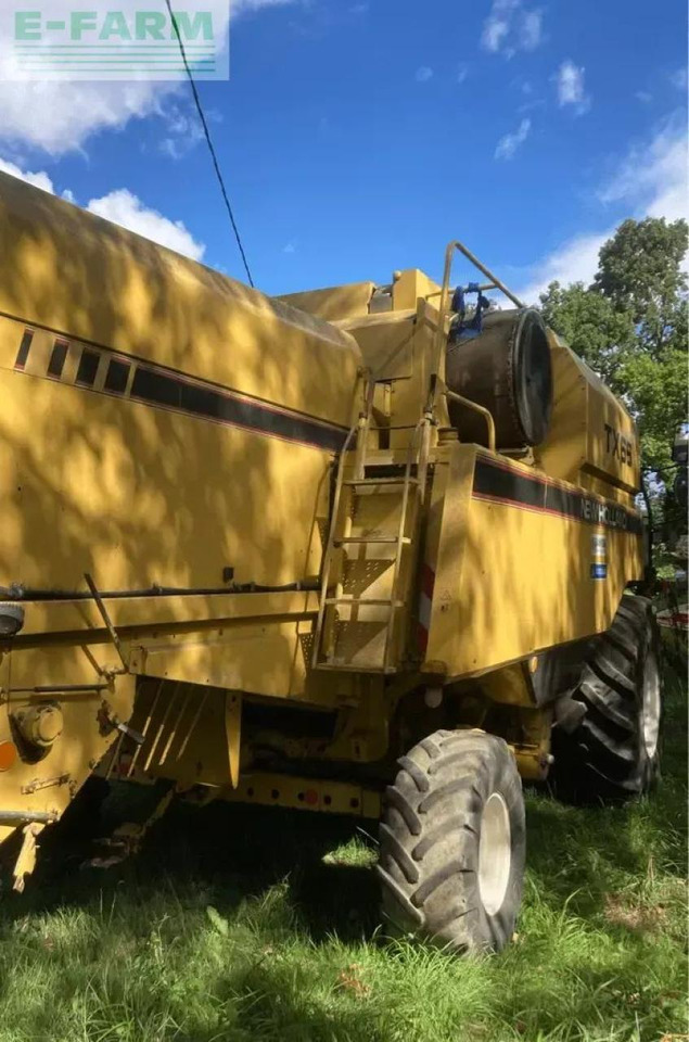 New Holland tx66 sl - Labības kombains: foto 3 New Holland tx66 sl - Labības kombains: foto 3