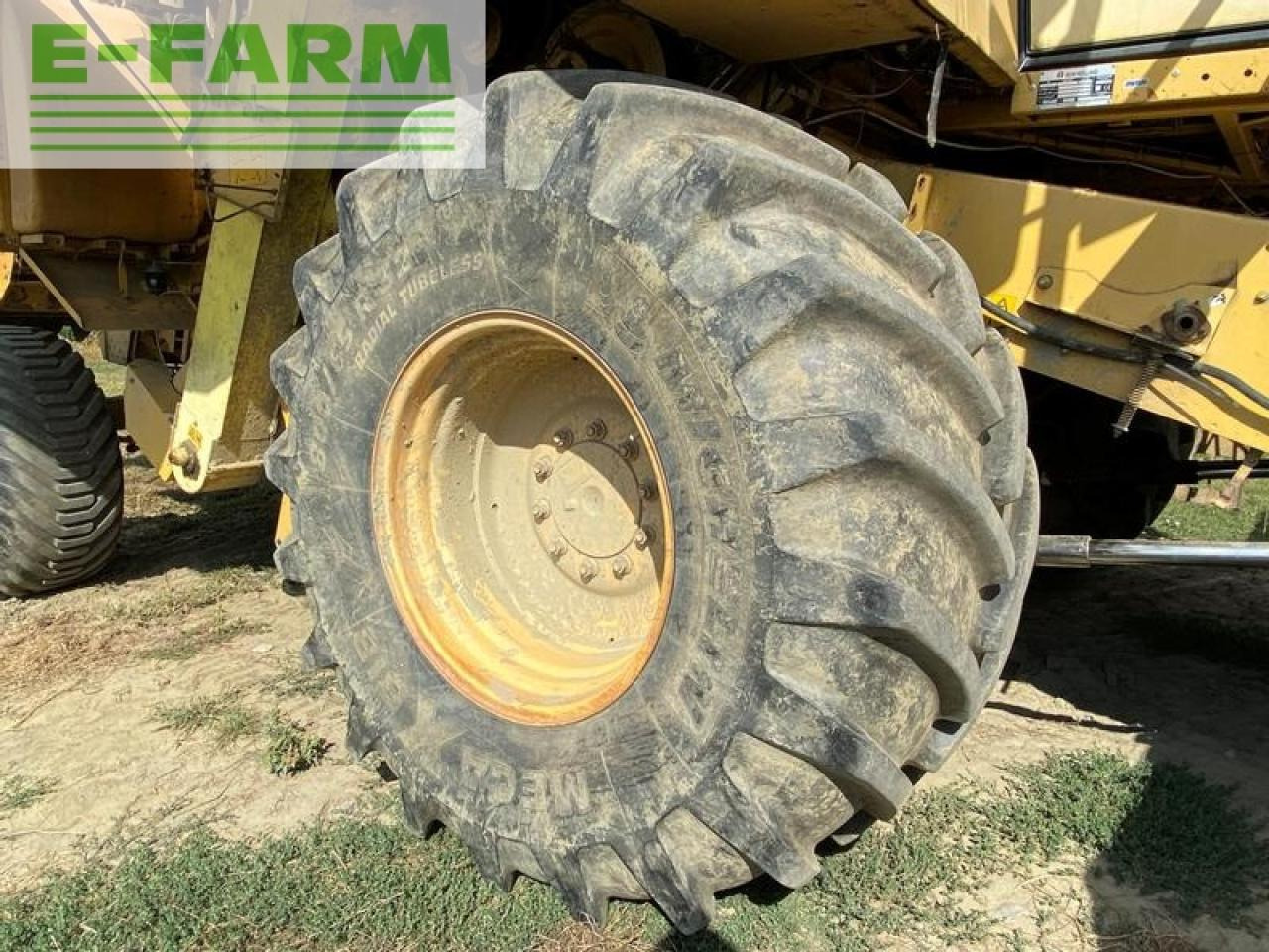 Labības kombains New Holland tx68: foto 7