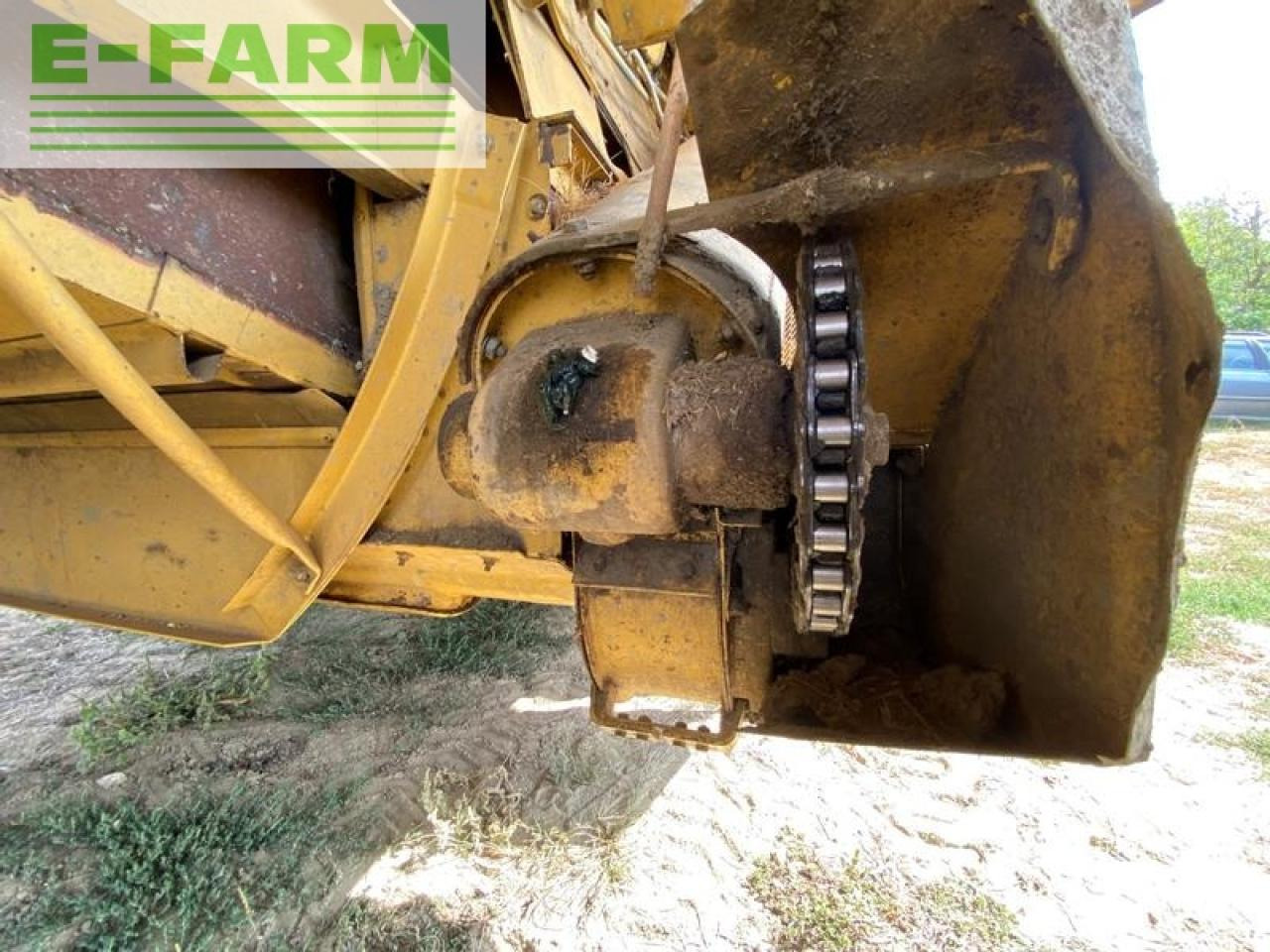 Labības kombains New Holland tx68: foto 10