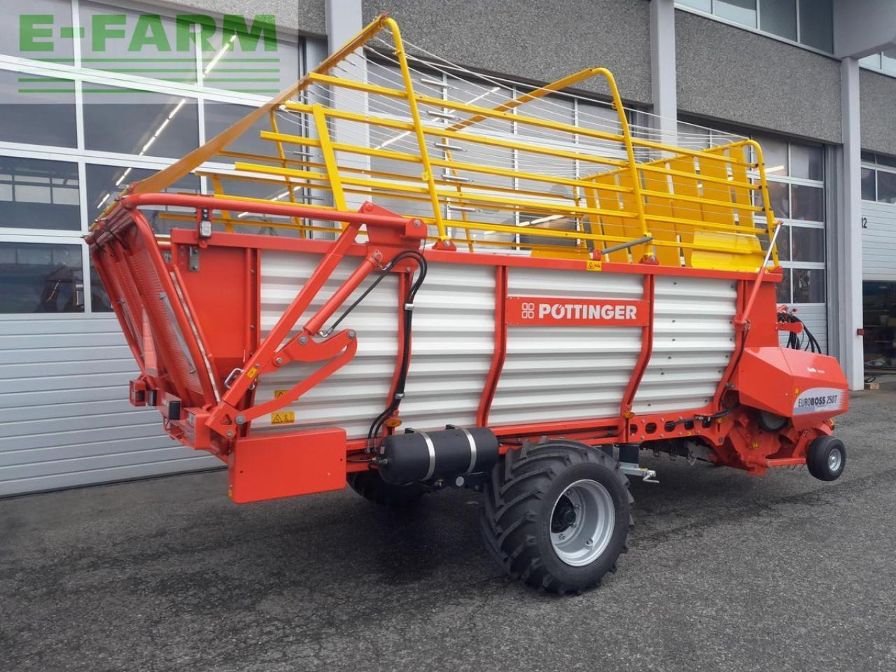 Pöttinger euroboss 250 t - Lauksaimniecības piekabe-pašizgāzējs: foto 3 Pöttinger euroboss 250 t - Lauksaimniecības piekabe-pašizgāzējs: foto 3