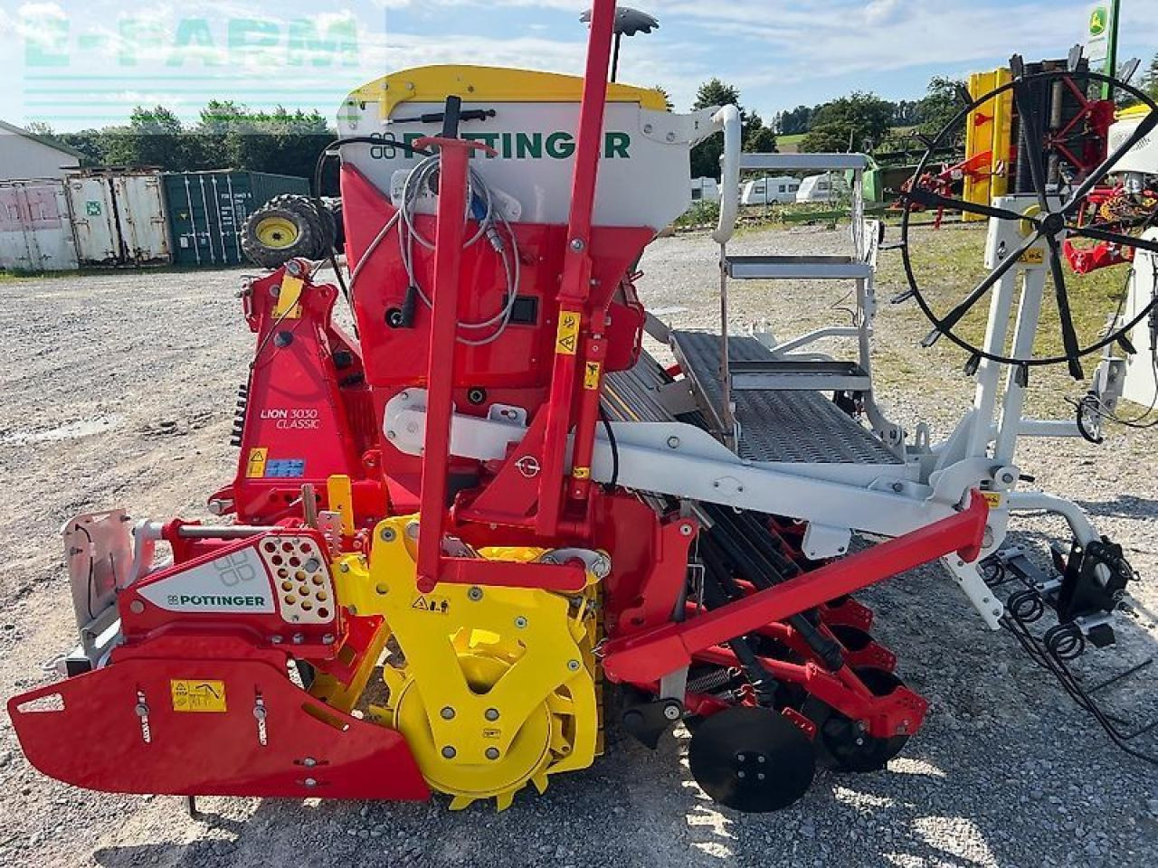 Pöttinger vitasem m 3000 + lion 3030 classic - Sējmašīna: foto 4 Pöttinger vitasem m 3000 + lion 3030 classic - Sējmašīna: foto 4