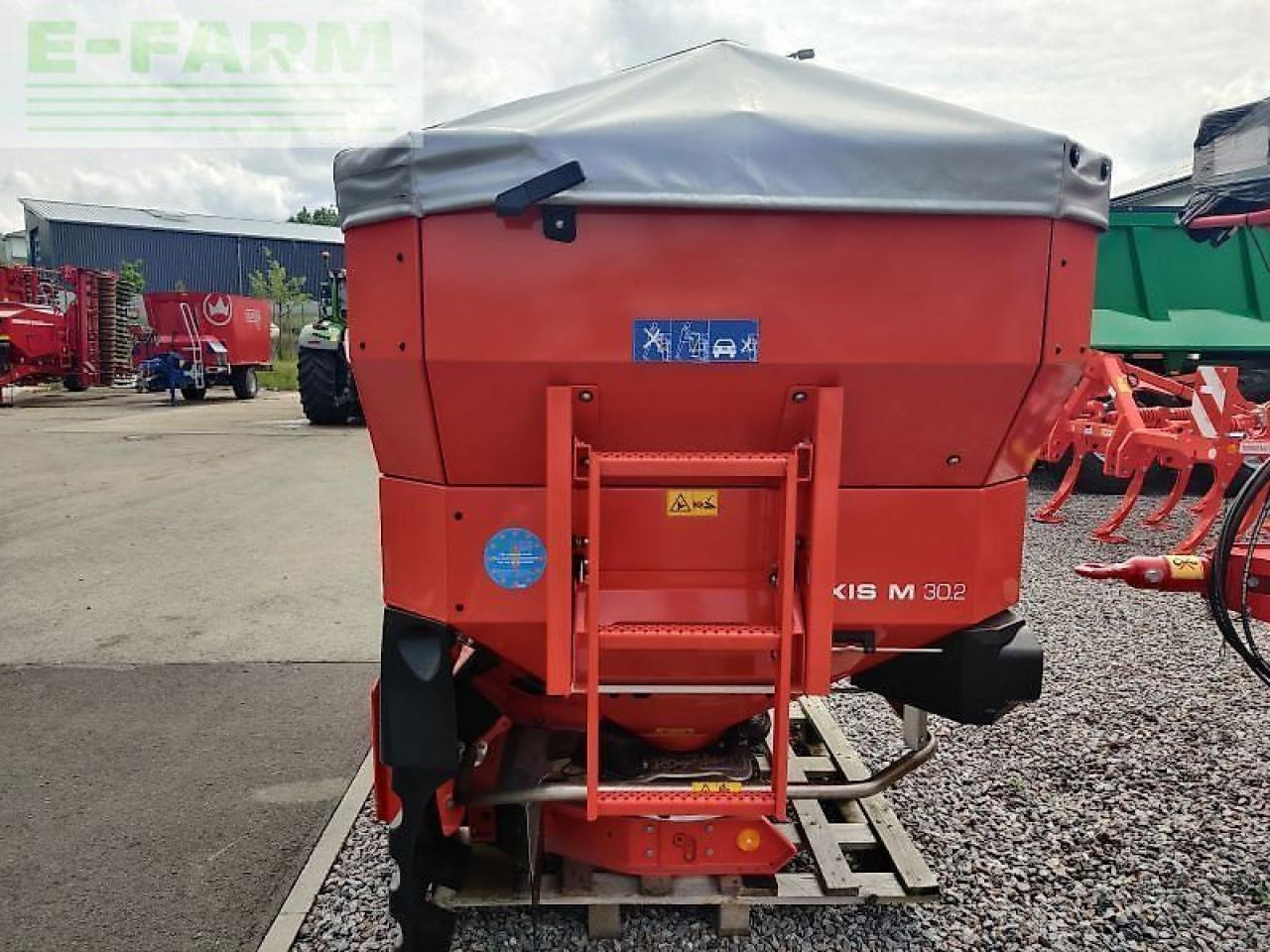 Rauch axis m 30.2 emc+w pro - Minerālmēslu izkliedētājs: foto 2 Rauch axis m 30.2 emc+w pro - Minerālmēslu izkliedētājs: foto 2