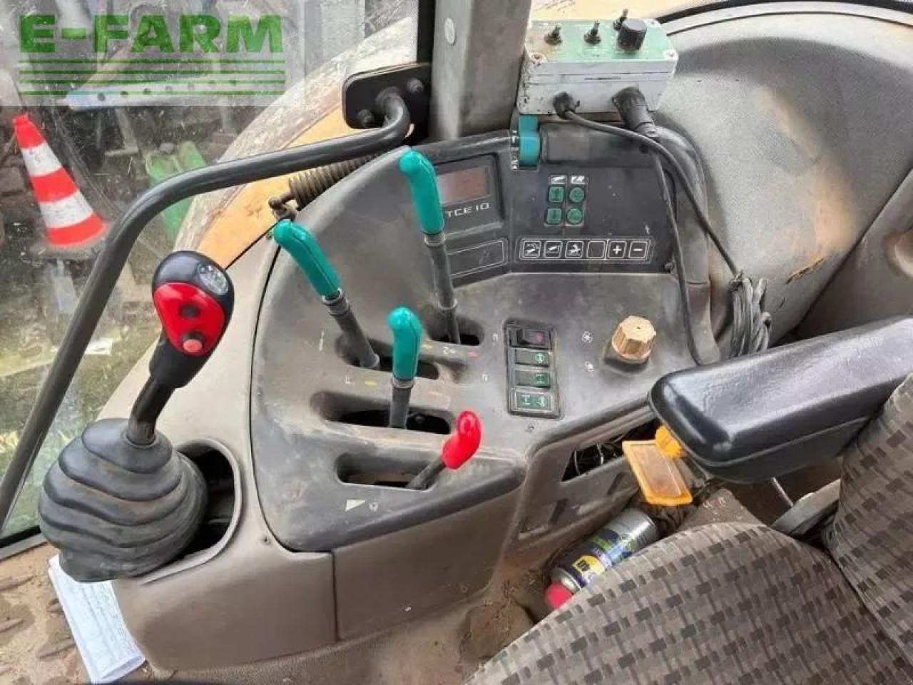 Renault ares710 - Traktors: foto 2 Renault ares710 - Traktors: foto 2