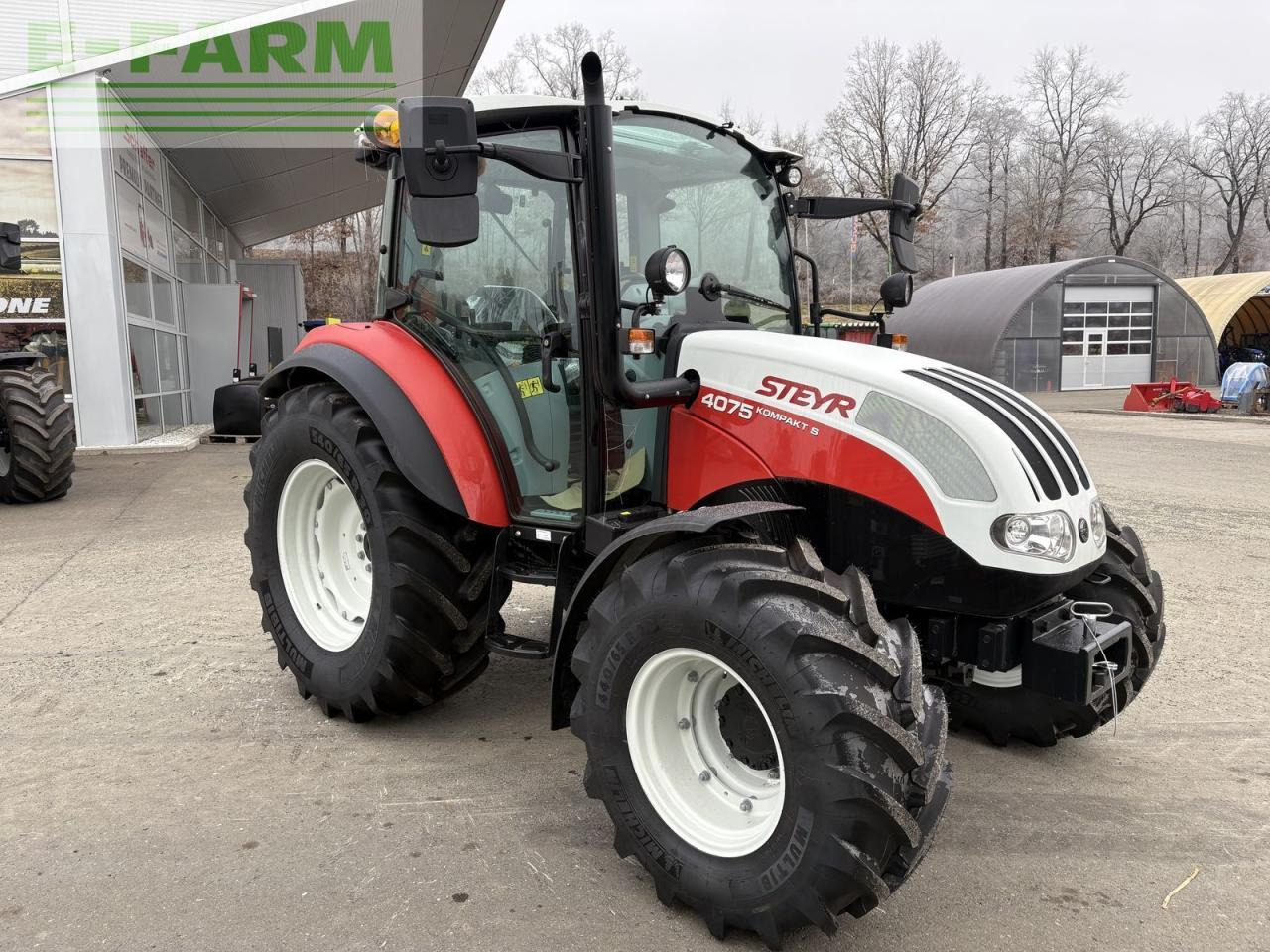 Steyr 4075 kompakt s (stage v) - Traktors: foto 3 Steyr 4075 kompakt s (stage v) - Traktors: foto 3