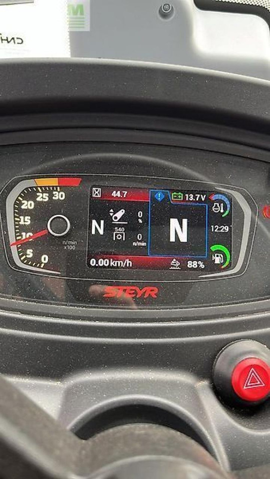 Steyr 4100 plus - Traktors: foto 2 Steyr 4100 plus - Traktors: foto 2