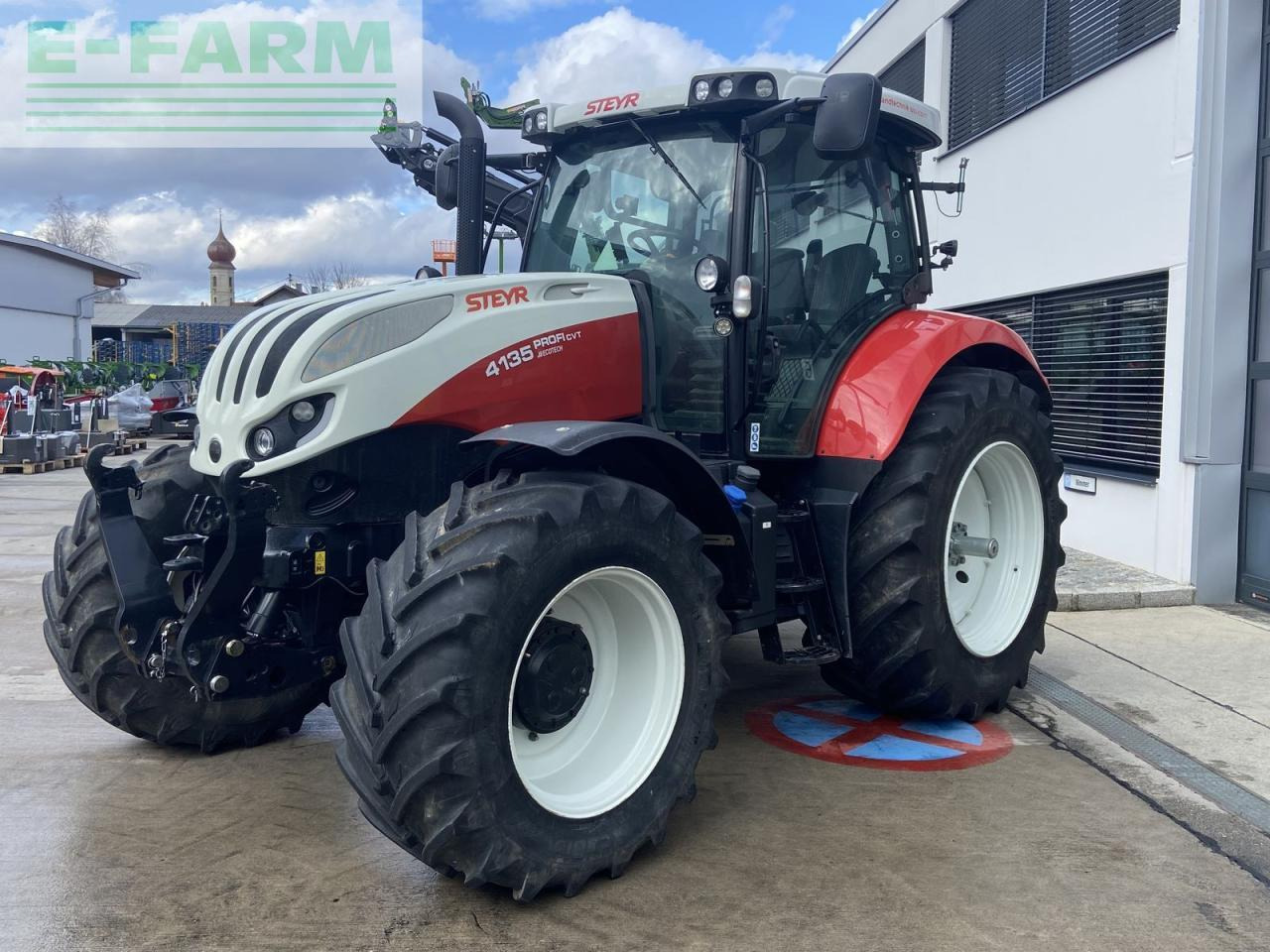 Steyr 4135 profi cvt CVT - Traktors: foto 4 Steyr 4135 profi cvt CVT - Traktors: foto 4