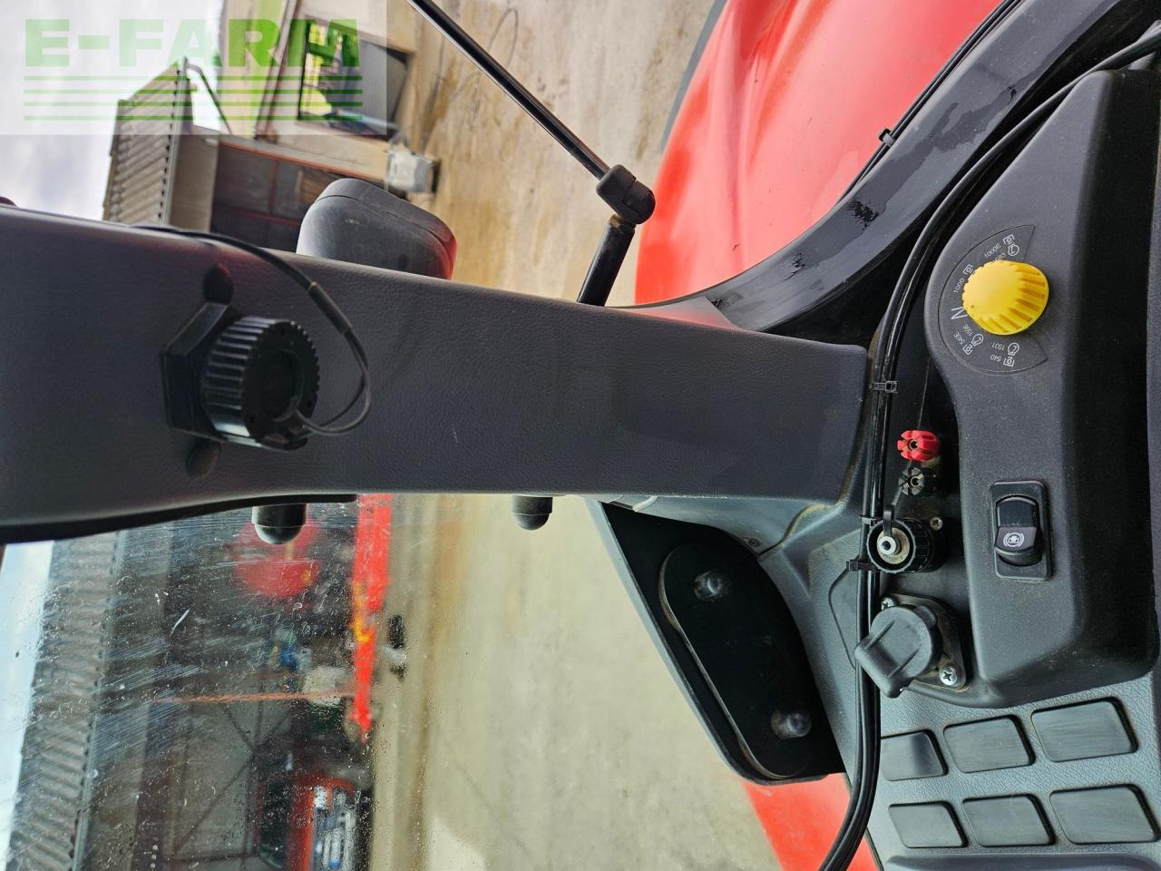 Steyr 6170 CVT - Traktors: foto 5 Steyr 6170 CVT - Traktors: foto 5