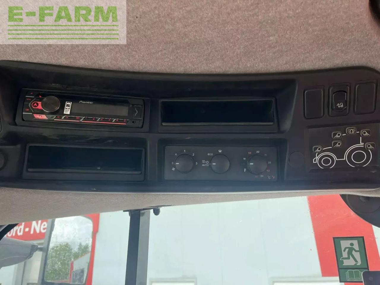 Traktors Steyr 6300 terrus cvt (stage v) CVT: foto 12