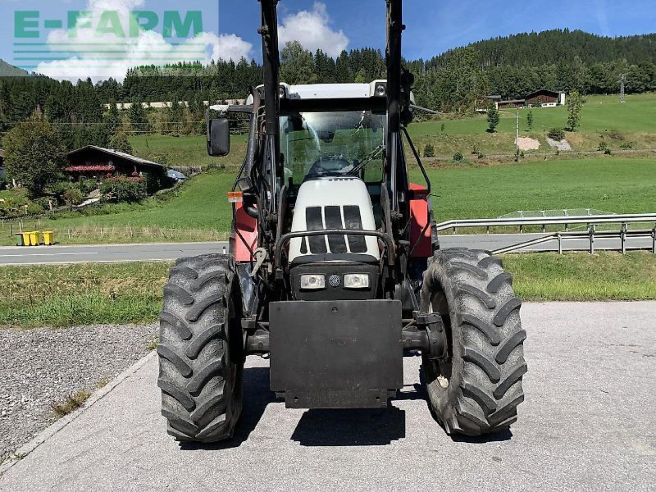 Steyr 9090 + hauer fl - Traktors: foto 4 Steyr 9090 + hauer fl - Traktors: foto 4