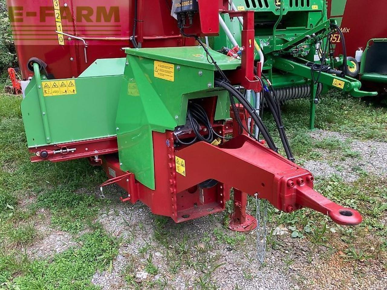 Strautmann verti-mix 1801 double - Fermu aprīkojums: foto 2 Strautmann verti-mix 1801 double - Fermu aprīkojums: foto 2