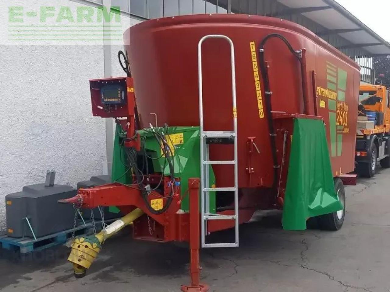 Strautmann verti-mix 2401 double - Fermu aprīkojums: foto 2 Strautmann verti-mix 2401 double - Fermu aprīkojums: foto 2