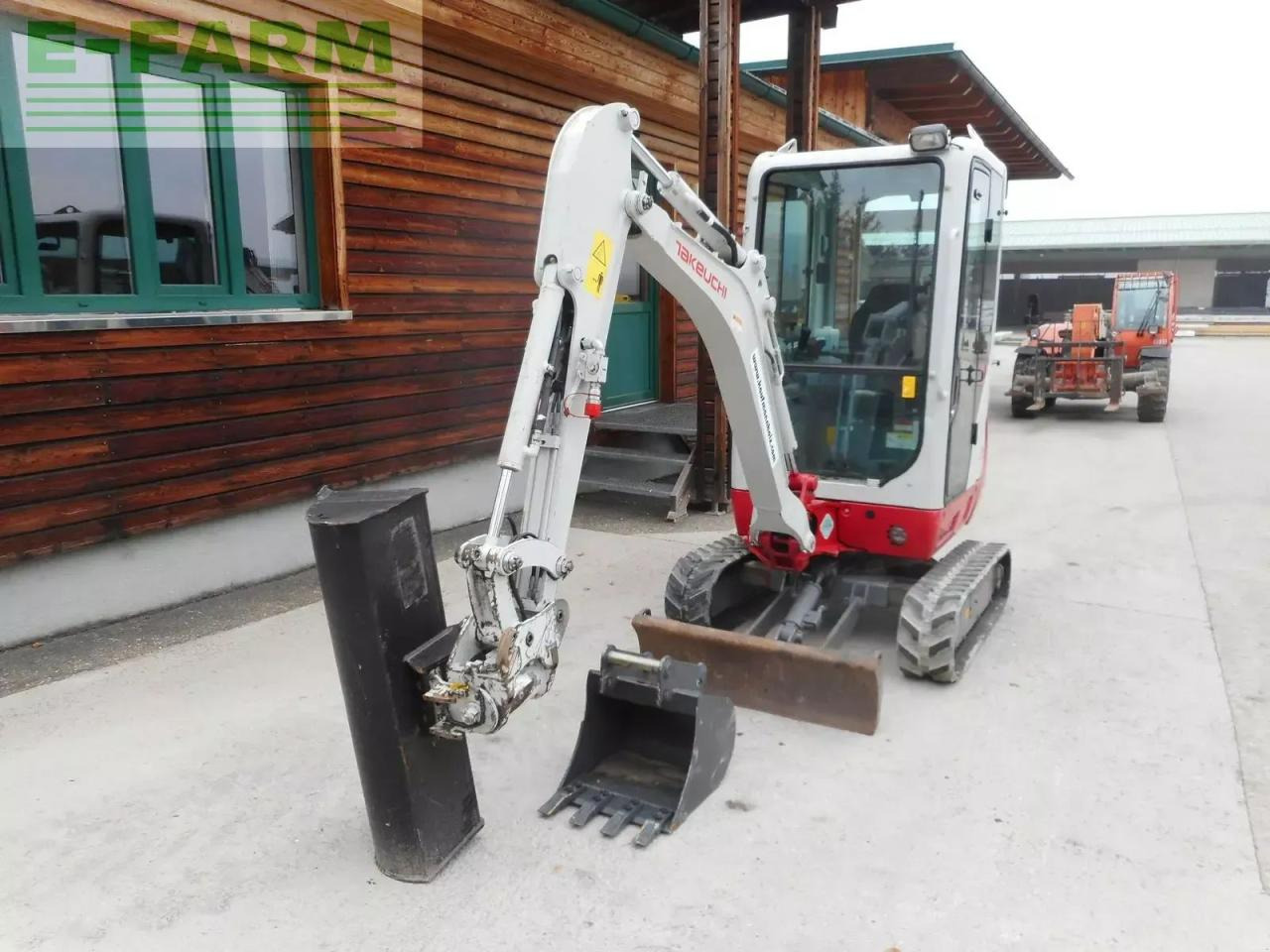 Takeuchi tb 216 ( 1.865kg ) powertilt + hydr. schnellwech - Mini-ekskavators: foto 2 Takeuchi tb 216 ( 1.865kg ) powertilt + hydr. schnellwech - Mini-ekskavators: foto 2