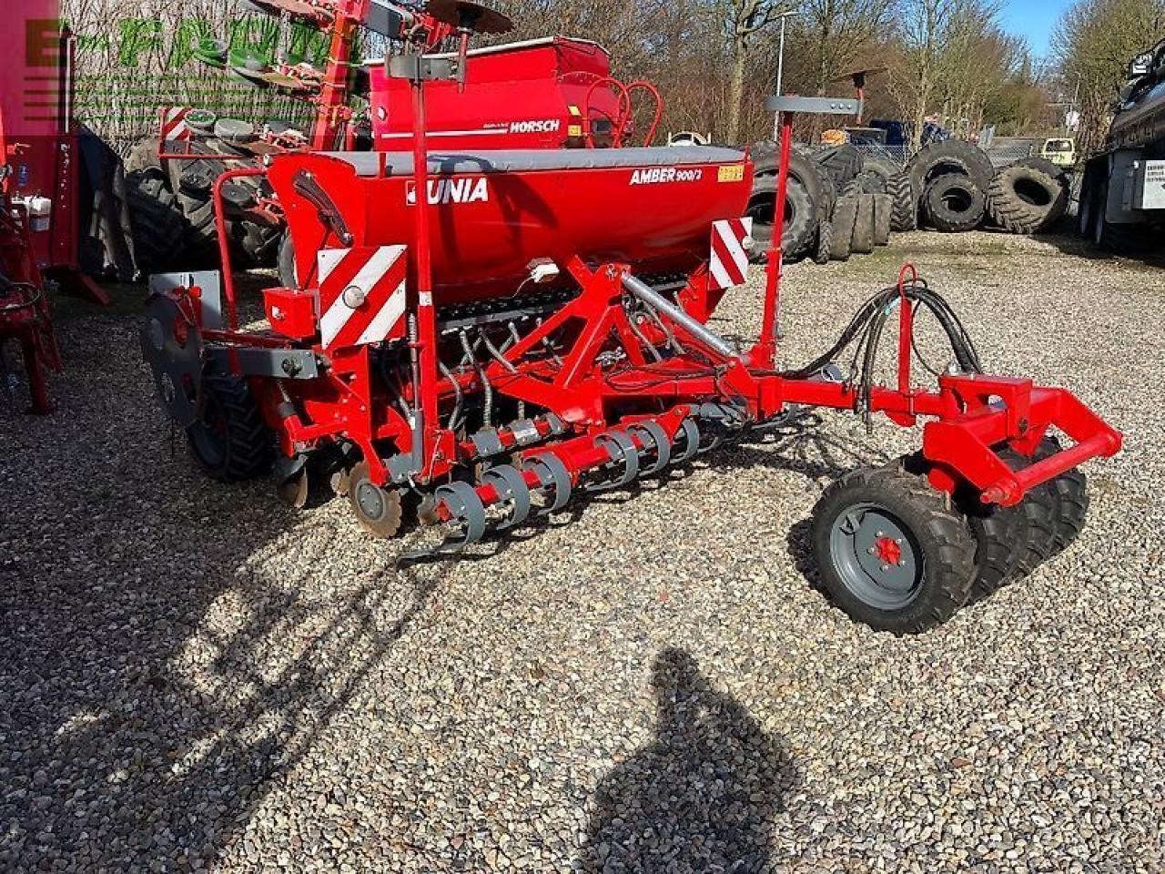 Unia amber 900/3 - Sējmašīna: foto 4 Unia amber 900/3 - Sējmašīna: foto 4