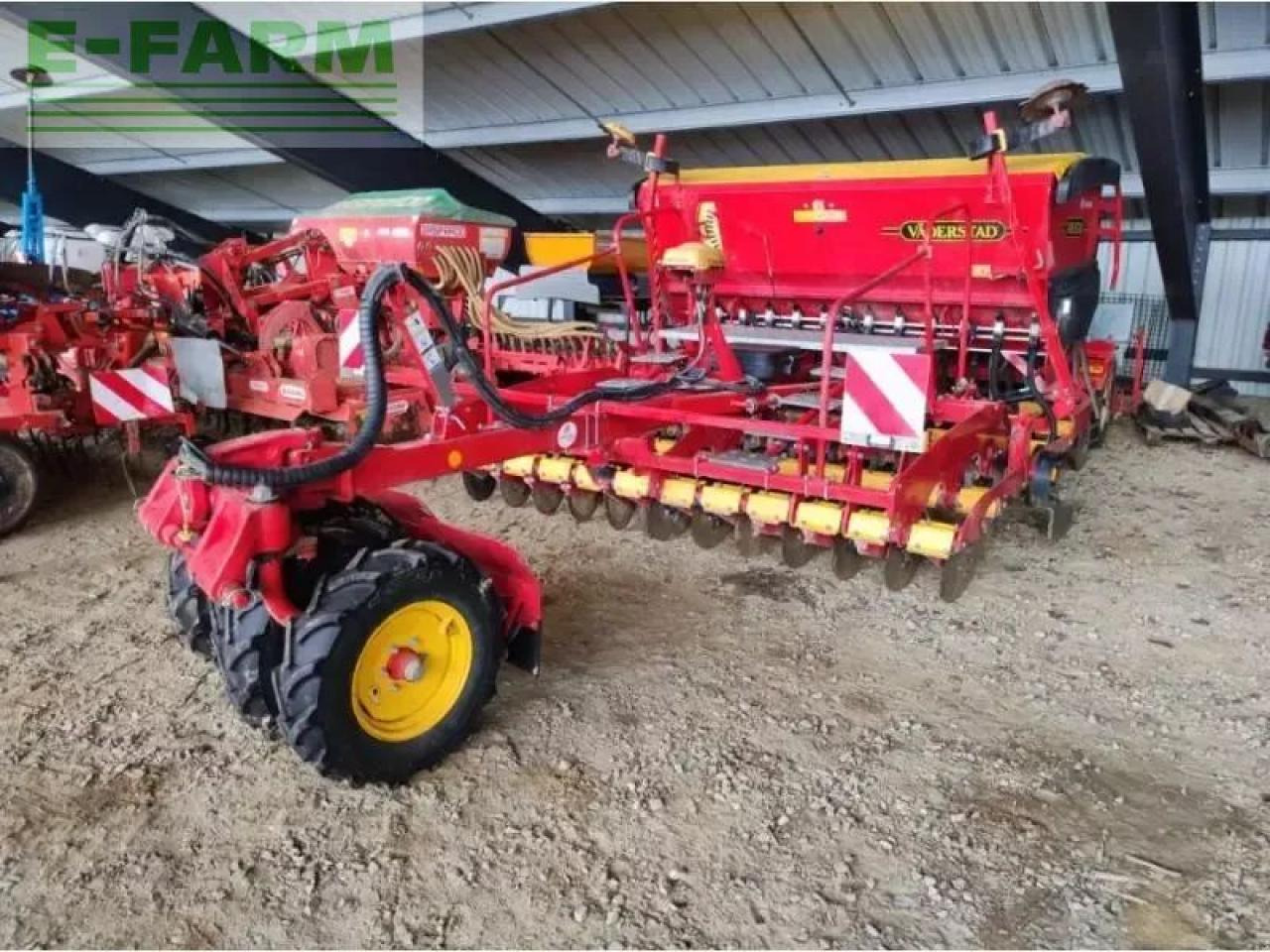 Väderstad rd300c - Kombinētā sējmašīna: foto 1 Väderstad rd300c - Kombinētā sējmašīna: foto 1