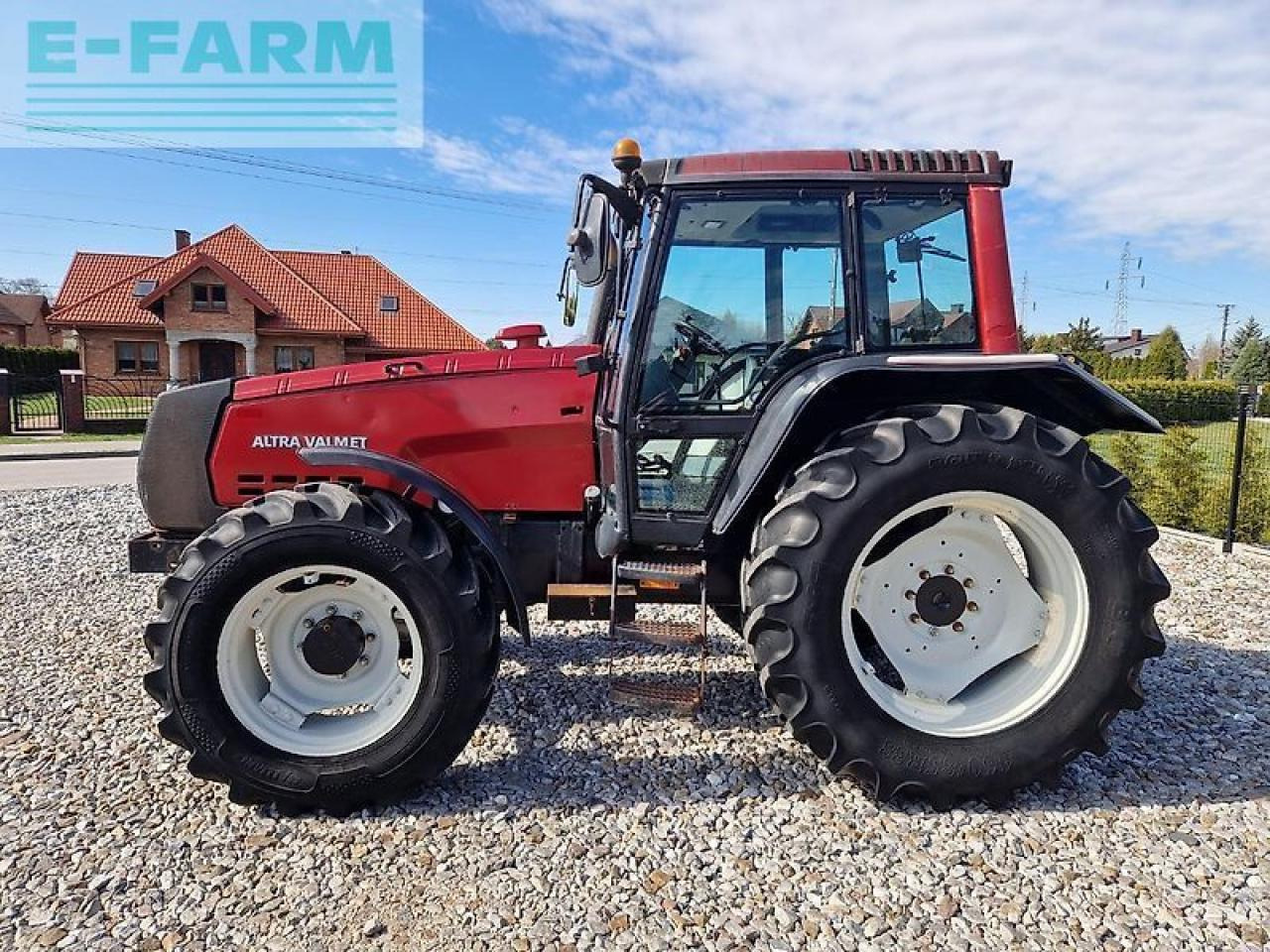 Valtra 8050 hitech HiTech - Traktors: foto 3 Valtra 8050 hitech HiTech - Traktors: foto 3