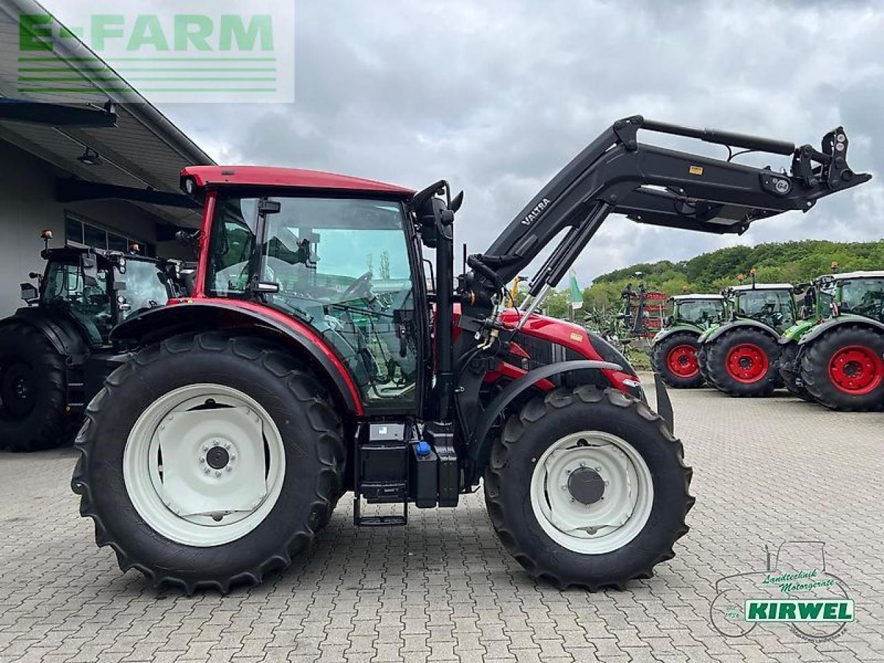 Valtra a 105 - Traktors: foto 5 Valtra a 105 - Traktors: foto 5