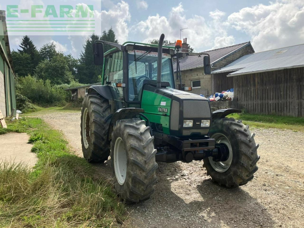 Valtra a85 - Traktors: foto 4 Valtra a85 - Traktors: foto 4