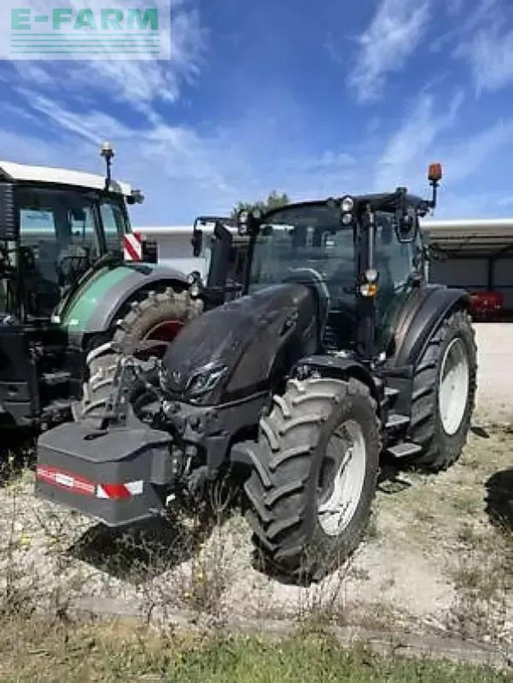 Valtra g125 - Traktors: foto 3 Valtra g125 - Traktors: foto 3