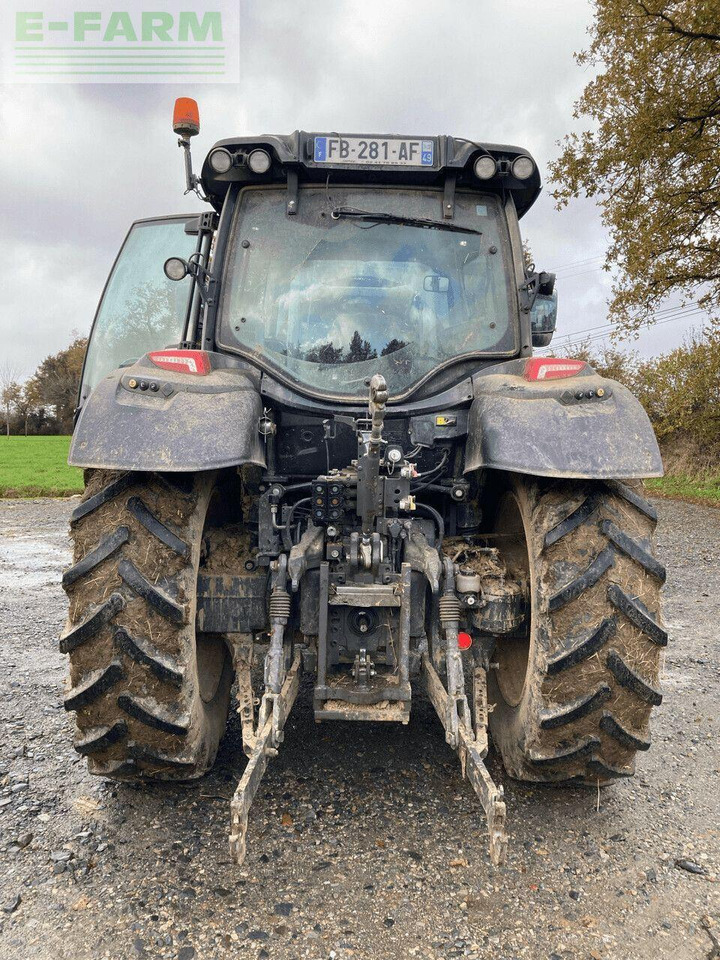 Valtra n 134 - Traktors: foto 4 Valtra n 134 - Traktors: foto 4